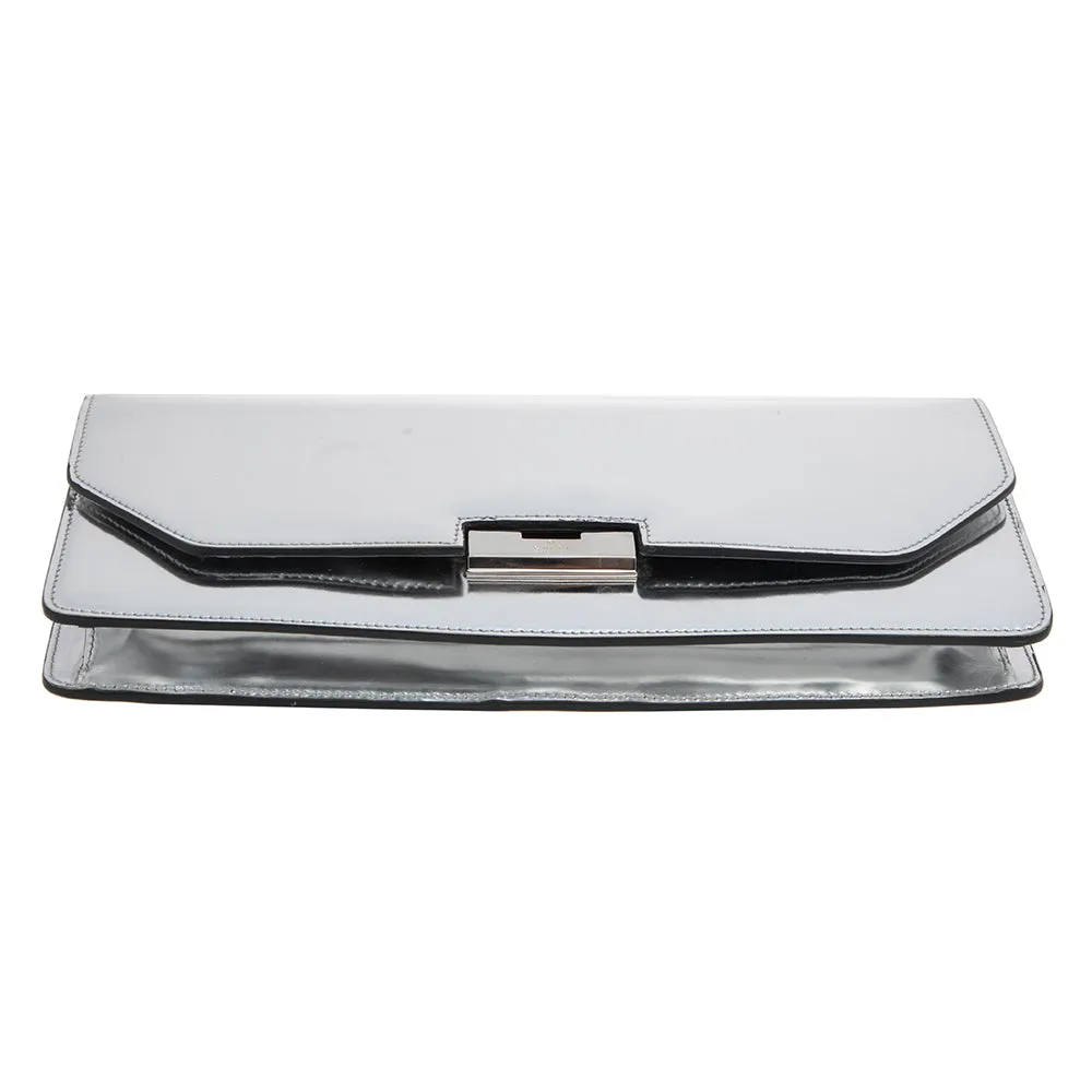 Gucci Metallic Silver Leather 58 Clutch