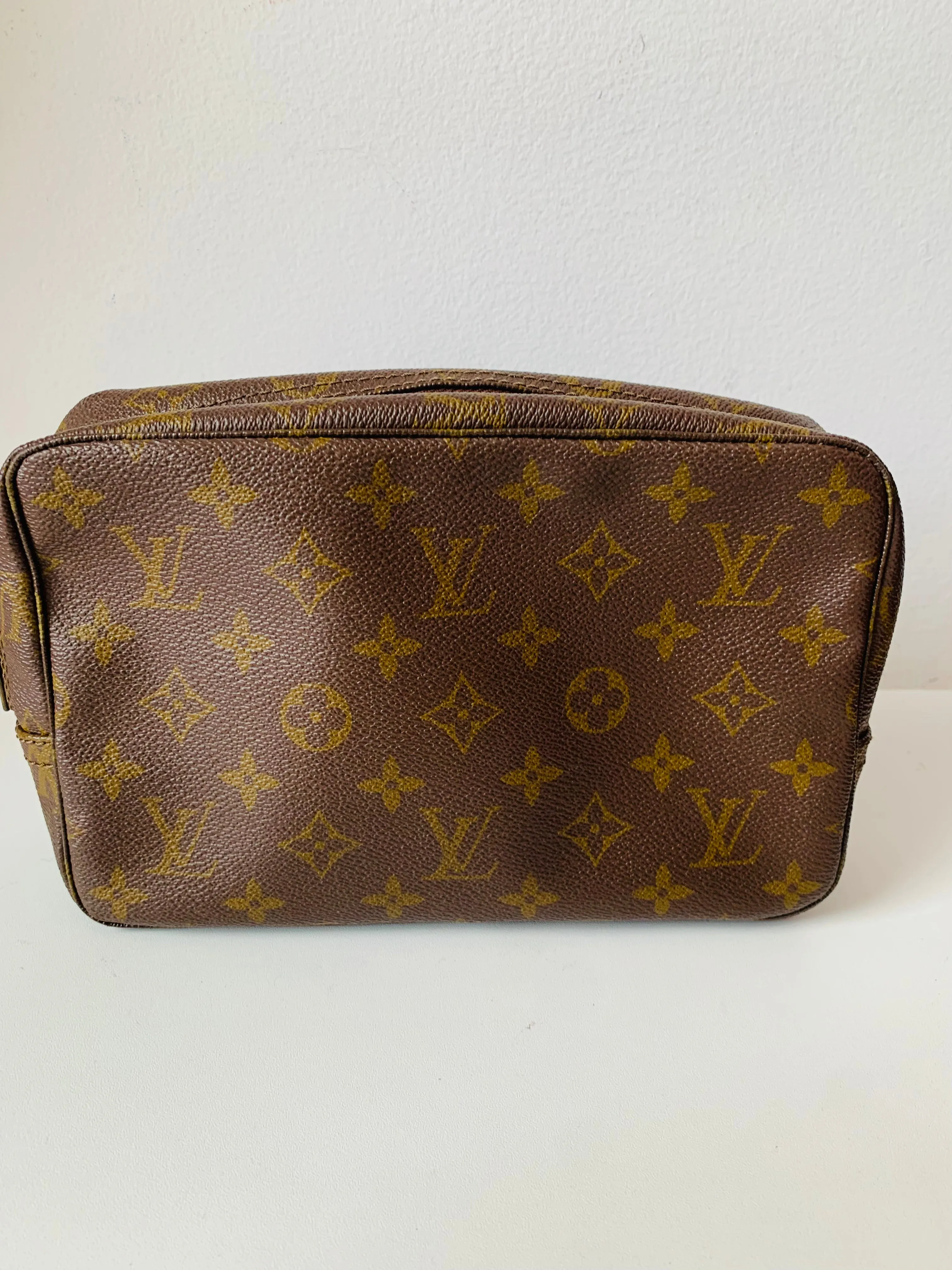 Louis Vuitton Vintage Brown Trousse 23 Monogram Canvas Cosmetic Bag/Toiletry Pouch