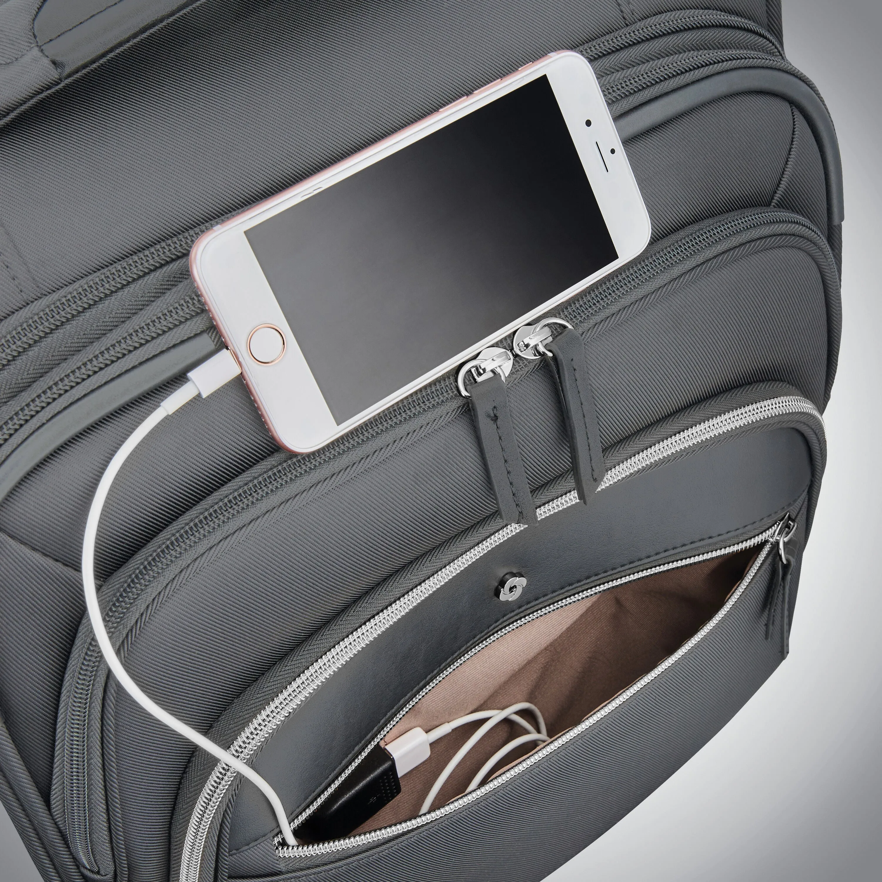 Samsonite Mobile Solution 19" Expandable Spinner